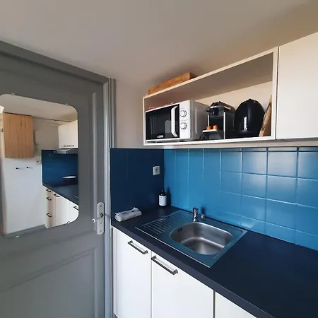 La Parenthese Mayennaise Apartmán *